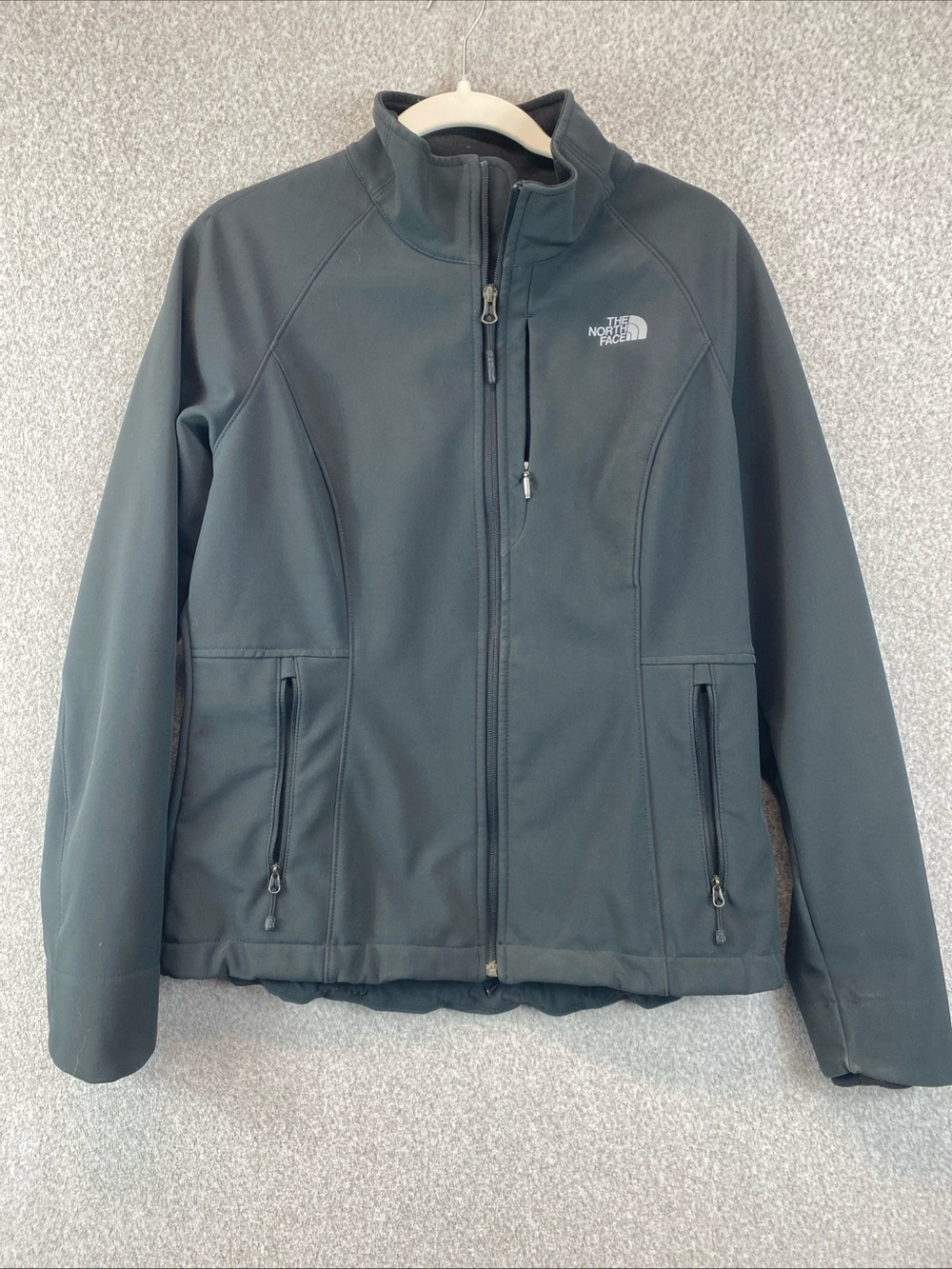 The North Face windwall jacket womens M Black Soft Shell Fleece Lined Gorpcore